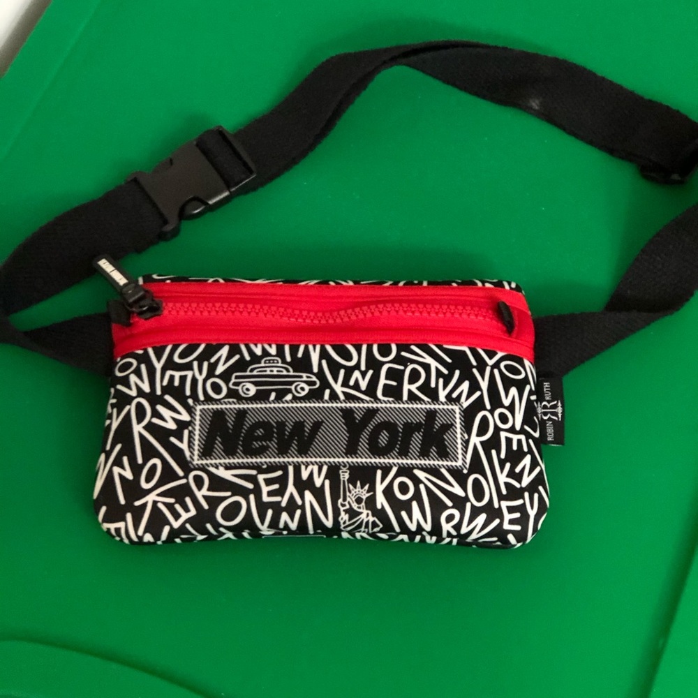 Fanny pack
